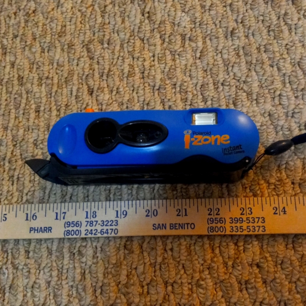Polaroid I-zone Pocket cam